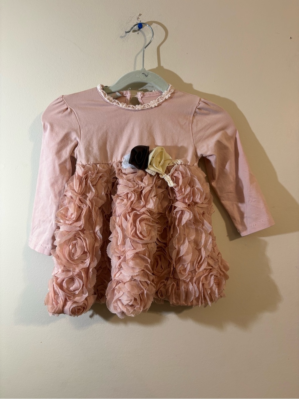 Balooga‎ Dress Girls pink lace-covered 12-18 months Rosette Flower Accents